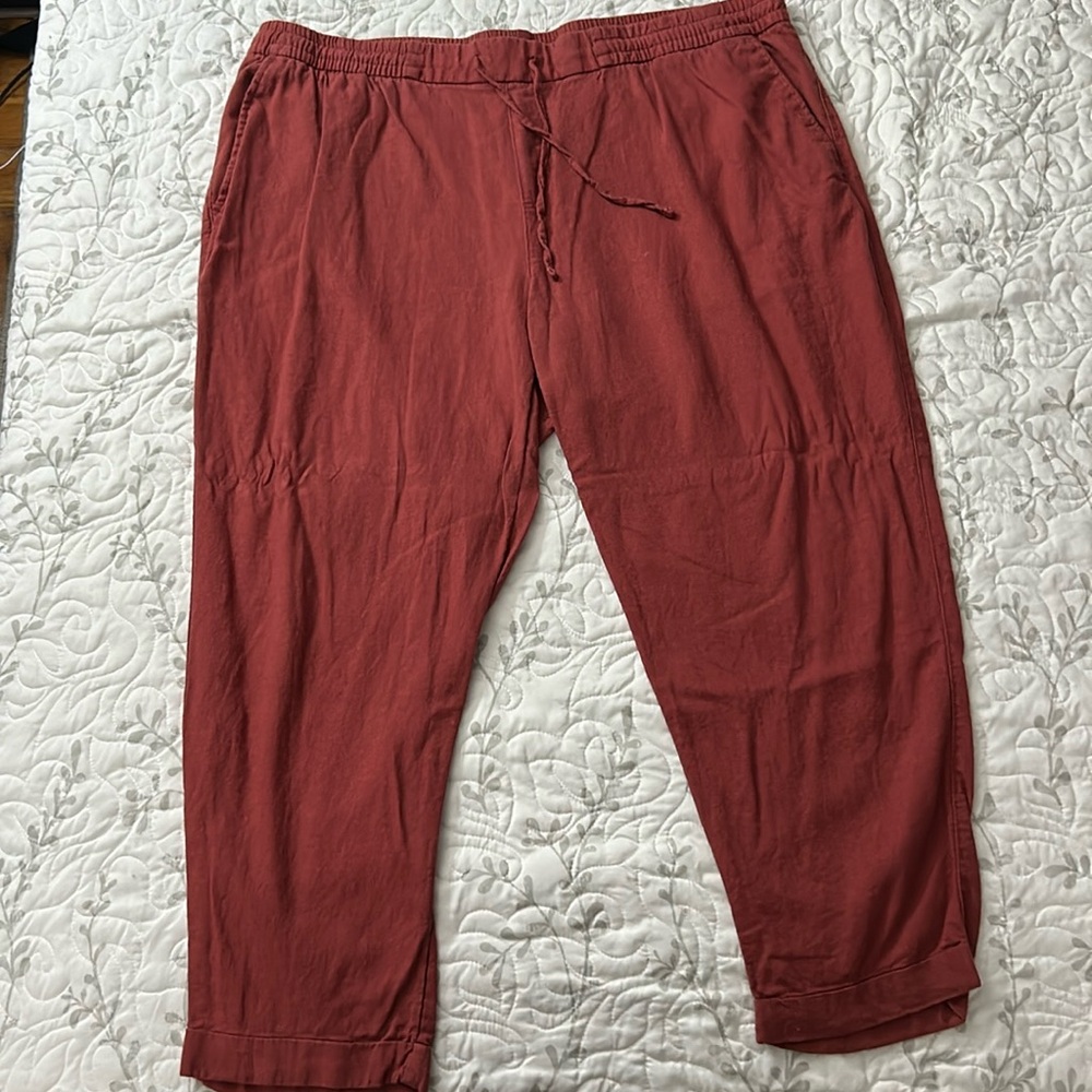 Old Navy Red/ Rust Linen Crop Pants